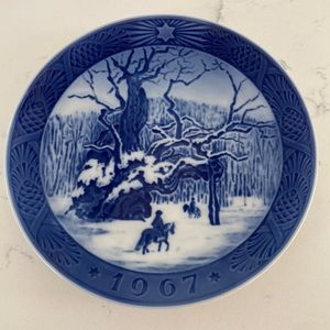 1967 Royal Copenhagen Christmas Plate